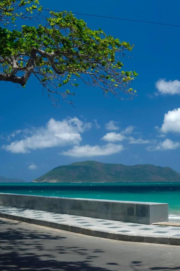 Con Son Island Hotel Chi Khu Co Ong Exterior foto