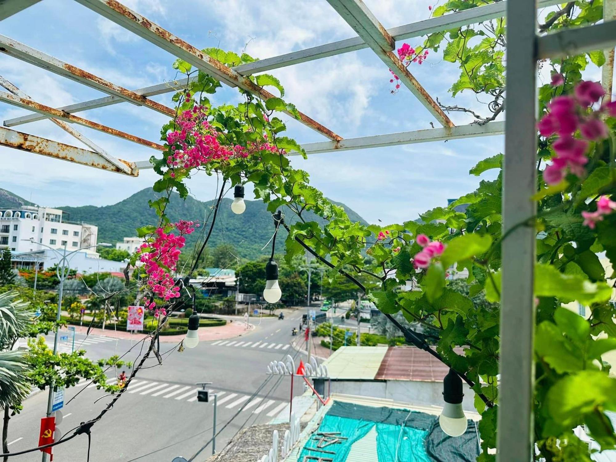 Con Son Island Hotel Chi Khu Co Ong Exterior foto